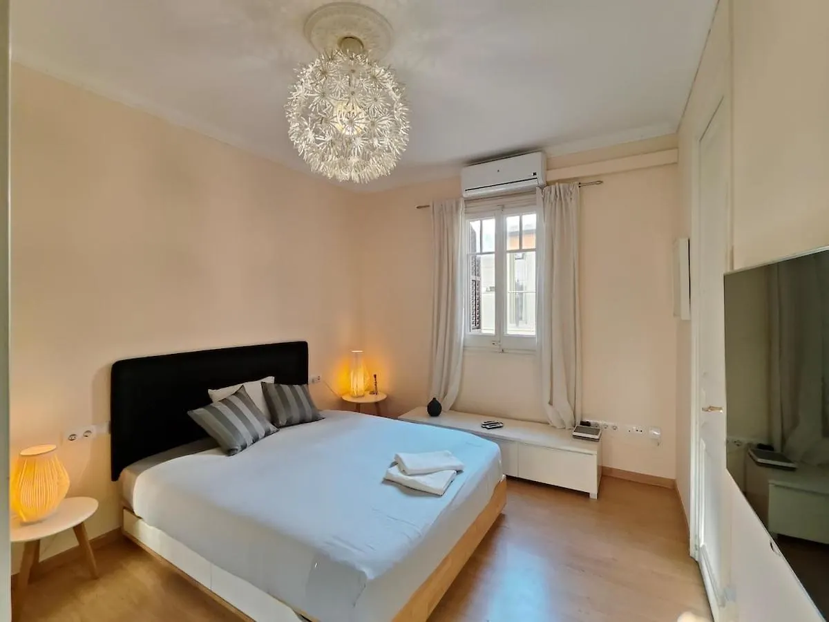 Elegant Apartment Rambla Badal Barselona